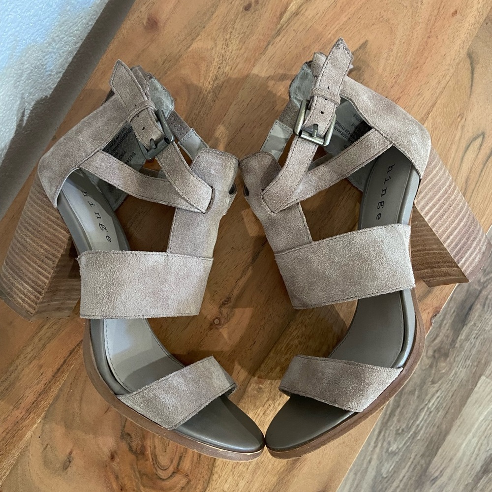 Hinge Taupe suede heels.